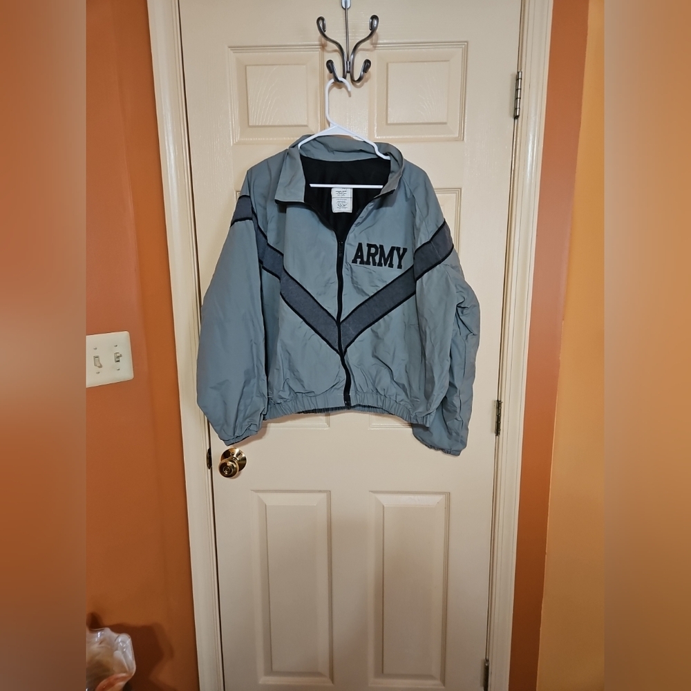 Mens Vintage Gray IFPU Army Military Windbreaker Jacket Size M Short